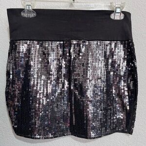 Urban Behavior Grey Silver Sequin Mini Fitted Skirt M